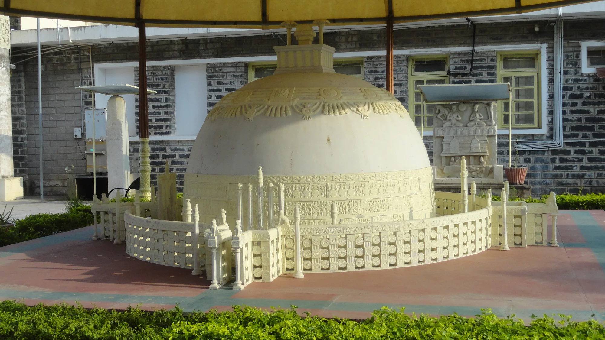 Model reconstruction of the complete Amaravati Stupa
