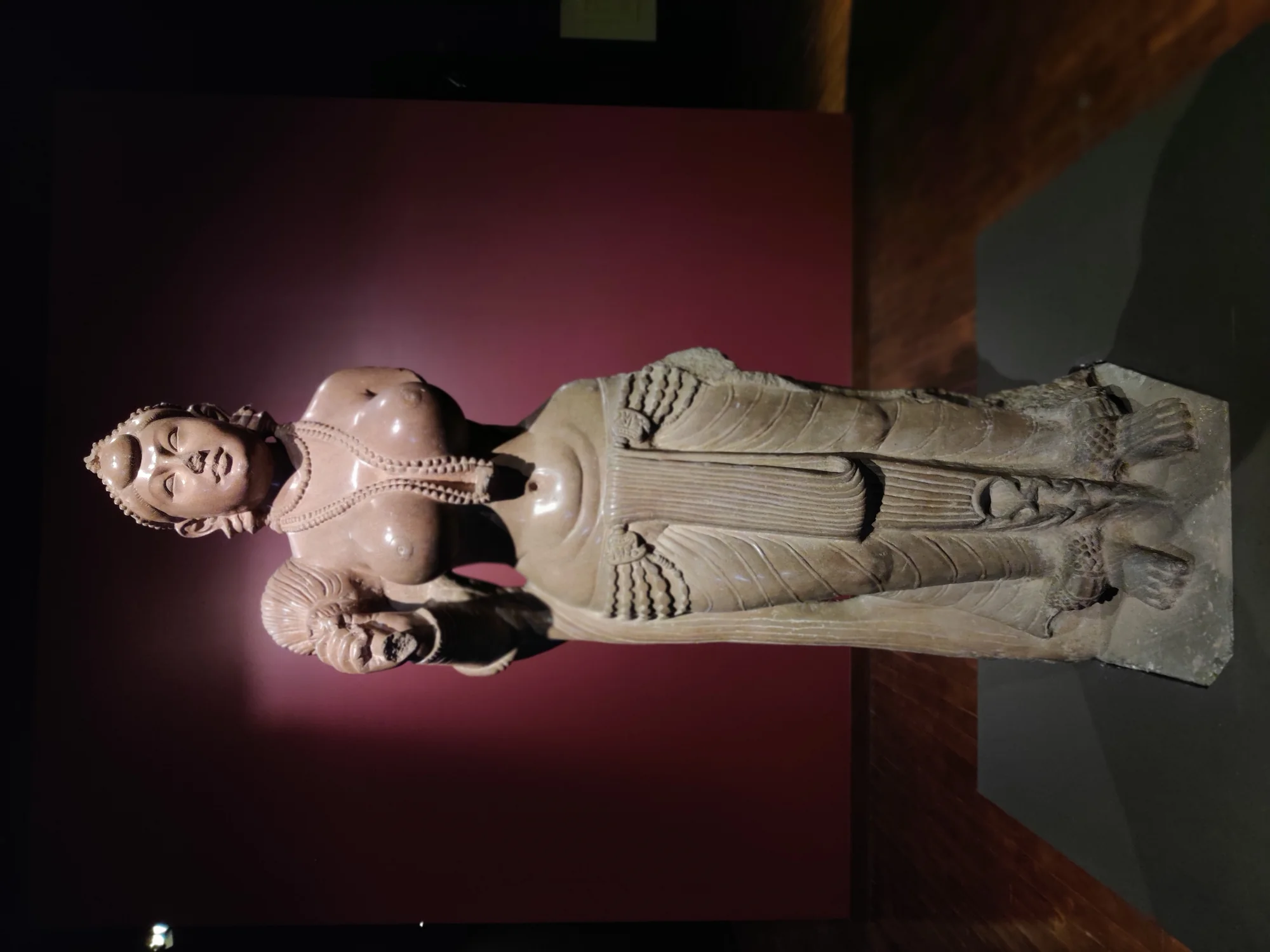 Full-length front view of Didarganj Yakshi