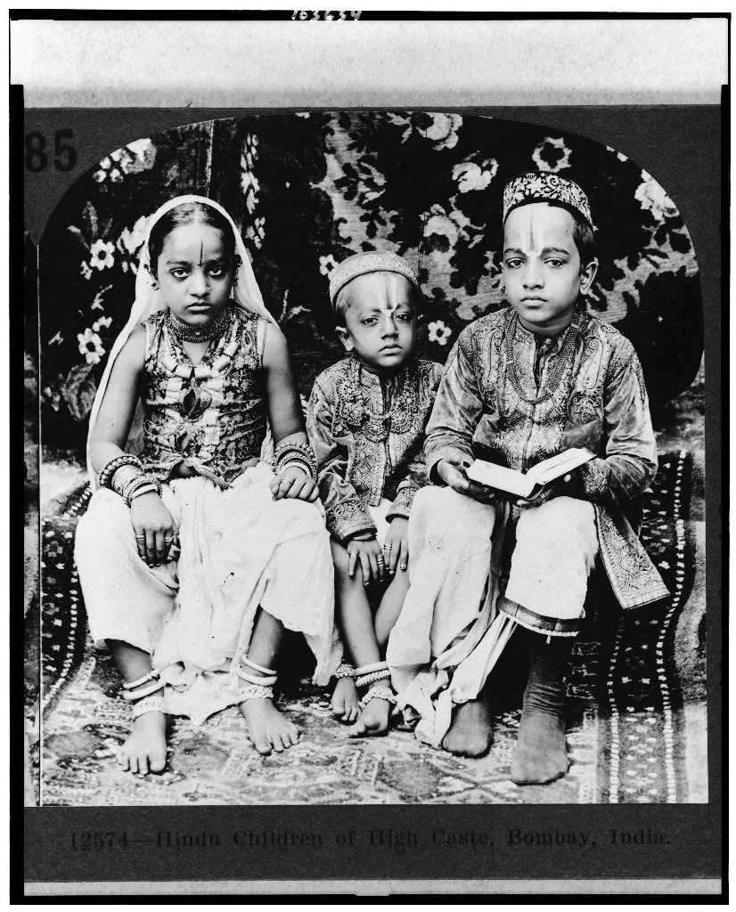 Hindu children of high caste in colonial Bombay