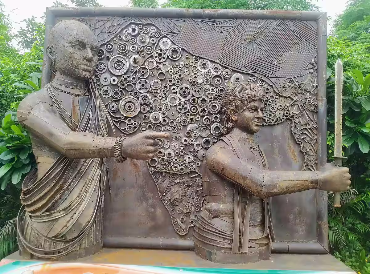 Mudrarakshasa: Vishakhadatta's Political Drama of Chandragupta Maurya