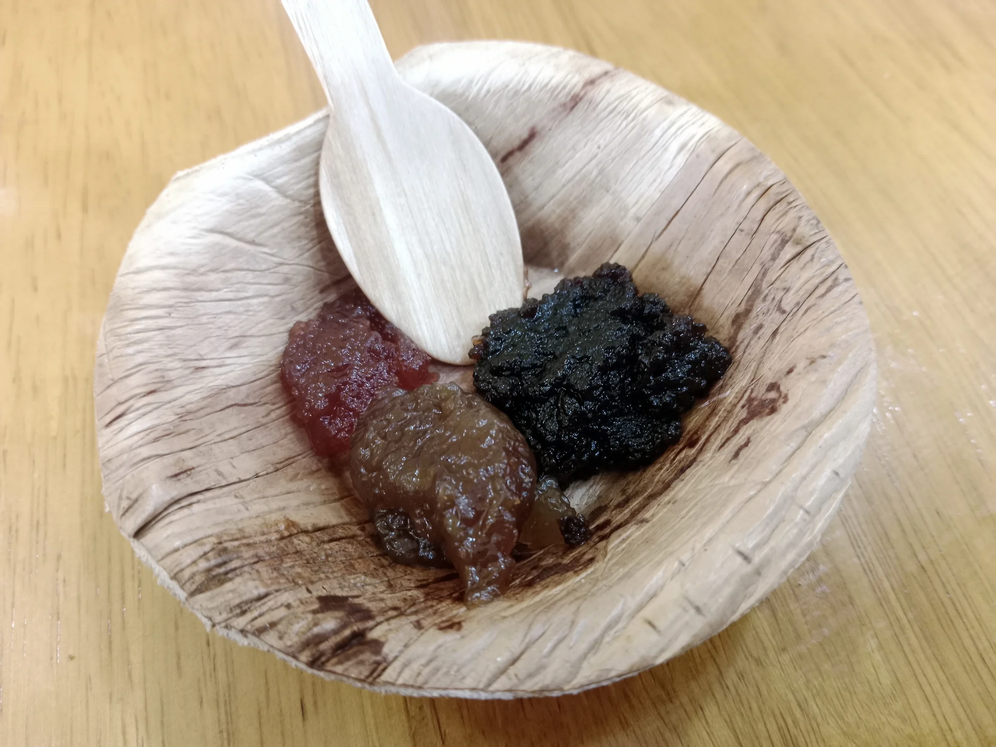 Tirunelveli halwa displayed in traditional style