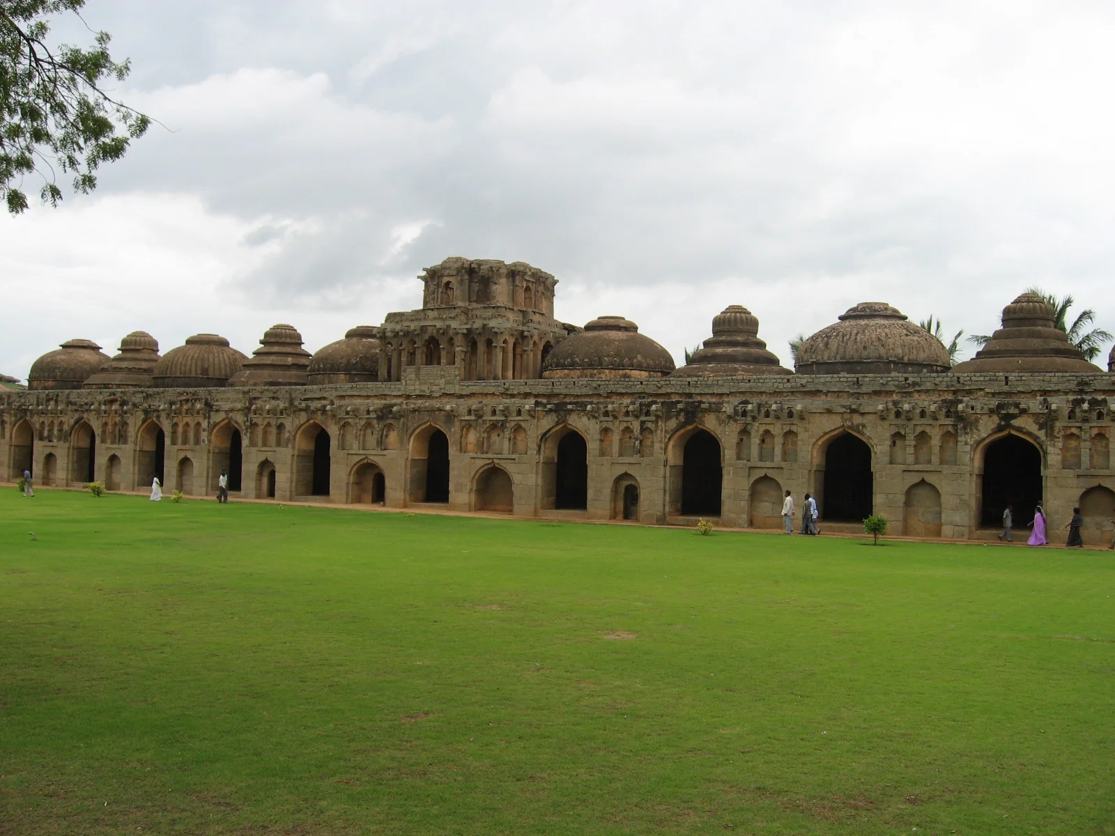 Elephant stable (Gajashaale) at Hampi showing Indo-Islamic architectural fusion