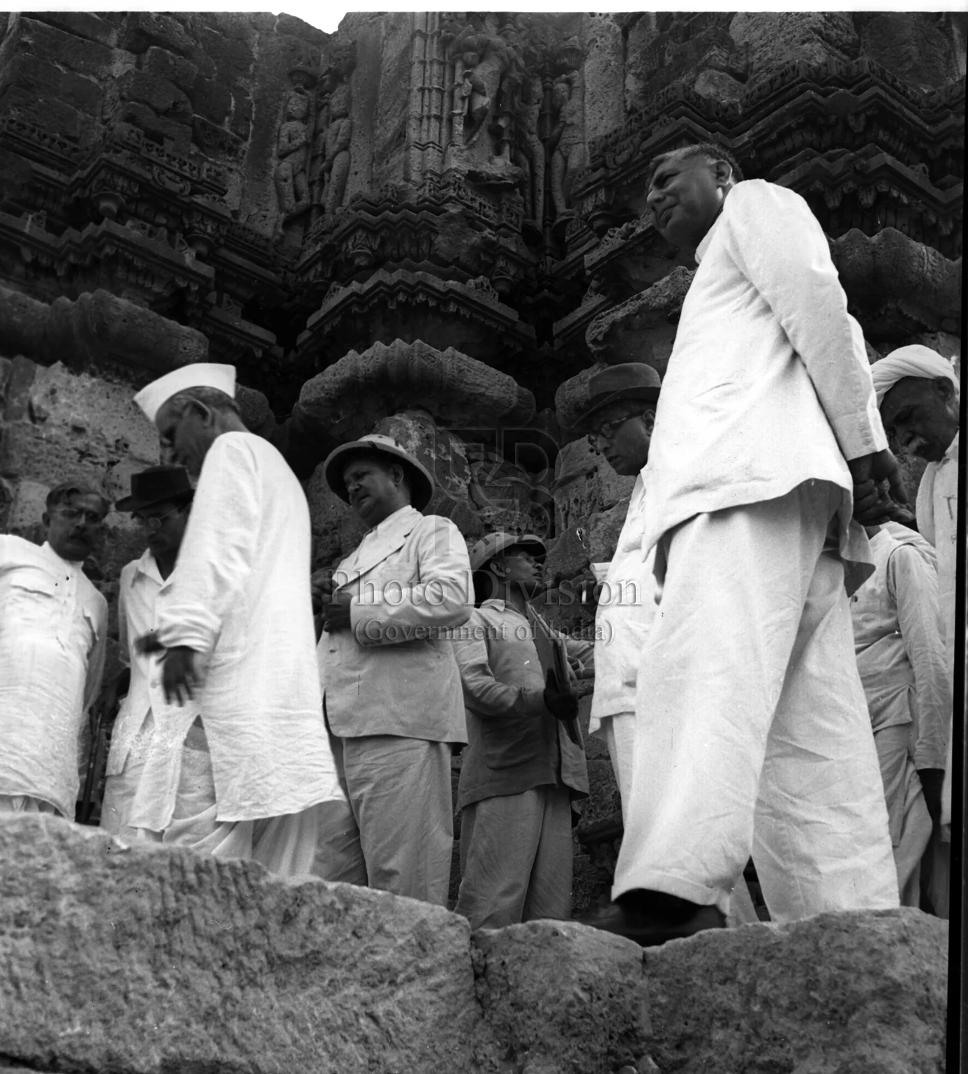 K M Munshi at the Somnath reconstruction site in 1950