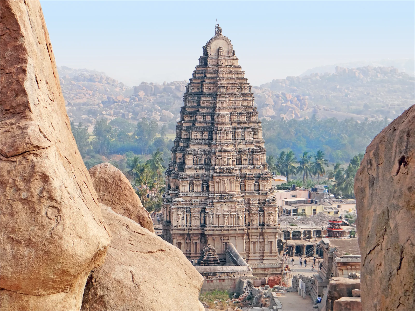 Virupaksha temple gopuram at Hampi