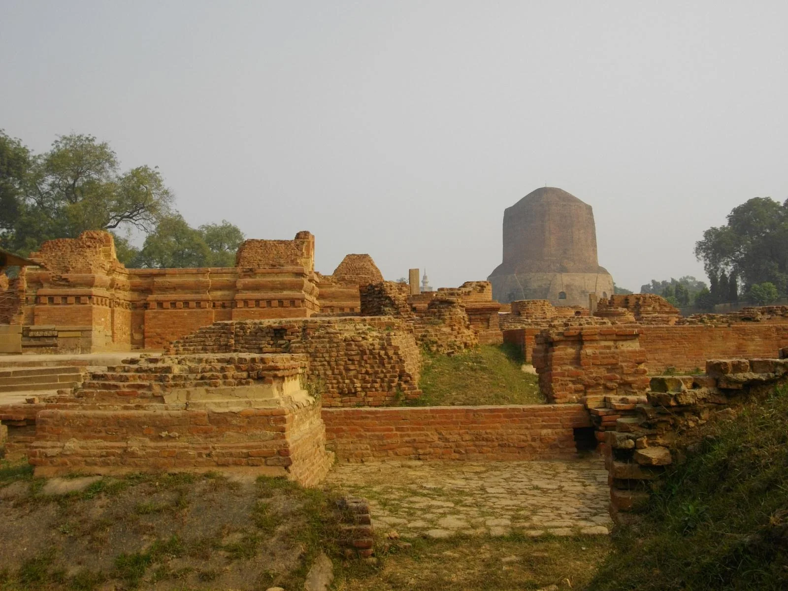 Ancient Buddhist monastery ruins near Dhamekh Stupa