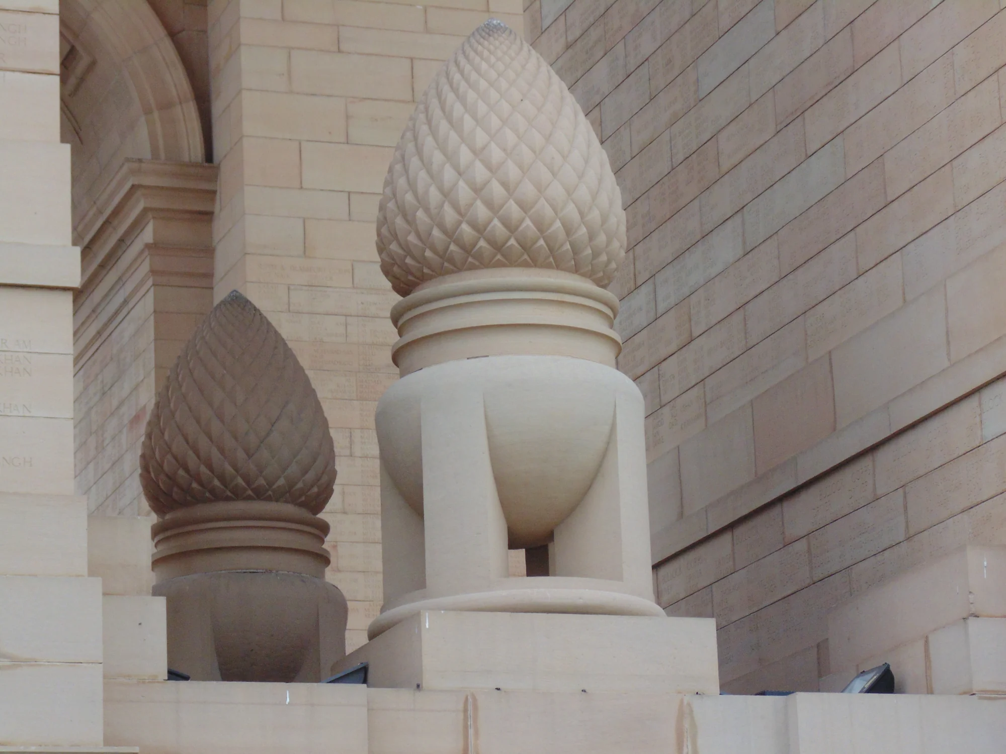 Architectural detail of the interior dome and structure of India Gate