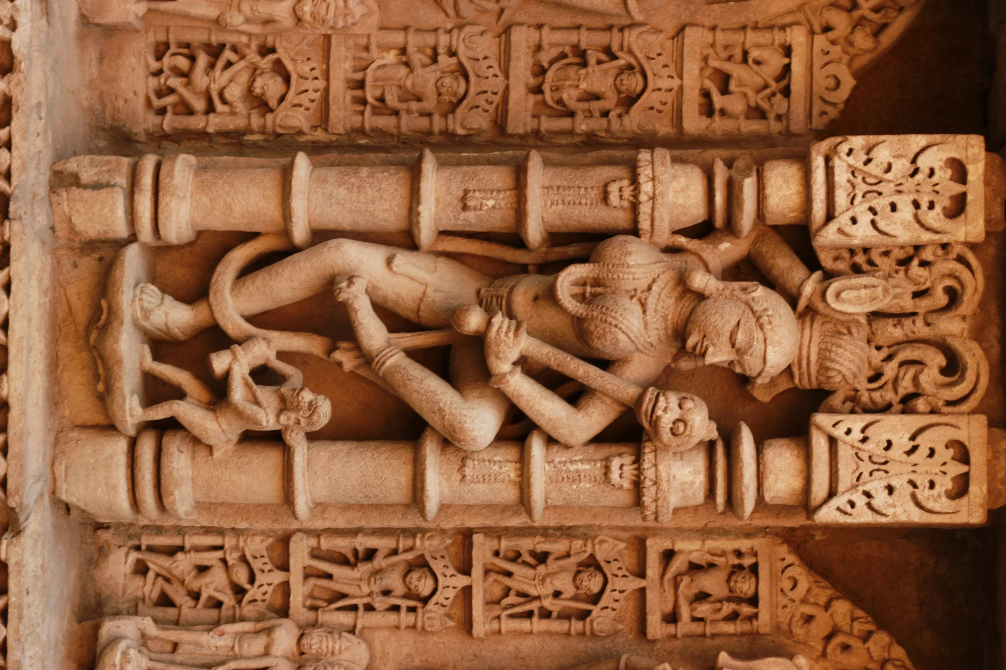 Overall view showing the scale and architecture of the stepwell